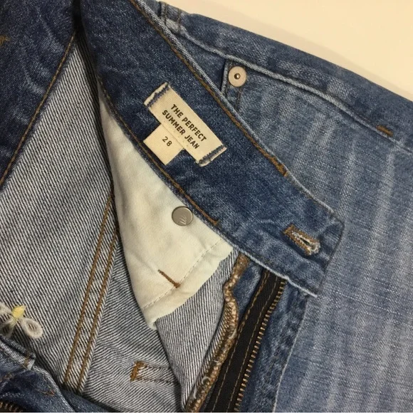 Madewell Women's Blue Jeans with Embroidered Flowers - Picture 4 of 4